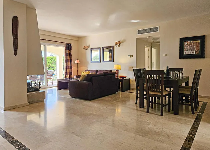 Garden In Ocean Pino Golf Near Cabopino Апартаменти