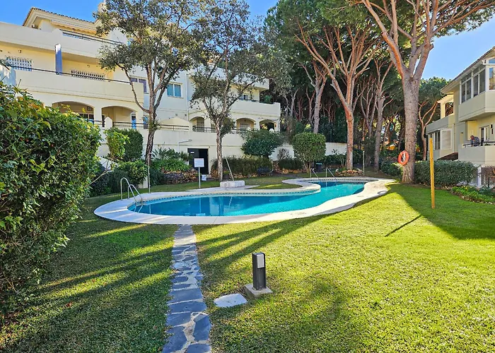 Garden In Ocean Pino Golf Near Cabopino Марбелья