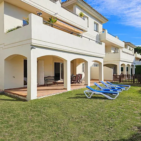 Апартаменти Garden In Ocean Pino Golf Near Cabopino